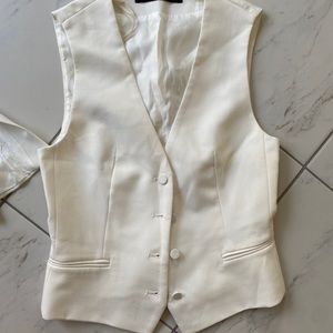 Short vest